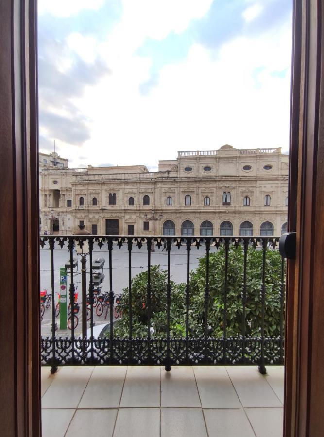 Luxe Town Hall Seville Exterior photo